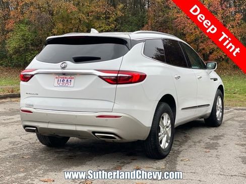 Used 2021 Buick Enclave Premium image 7