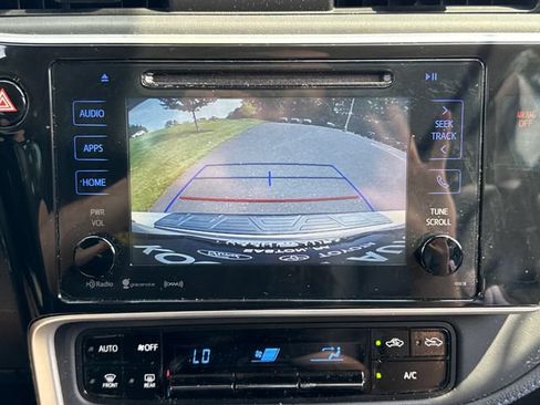 Used 2018 Toyota Corolla XSE FWD image 28