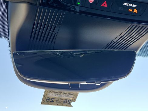 New 2026 Cadillac Vistiq Luxury image 26