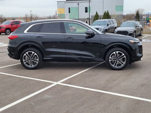 Certified 2025 Audi Q5 Premium Plus w/ Premium Plus image 6