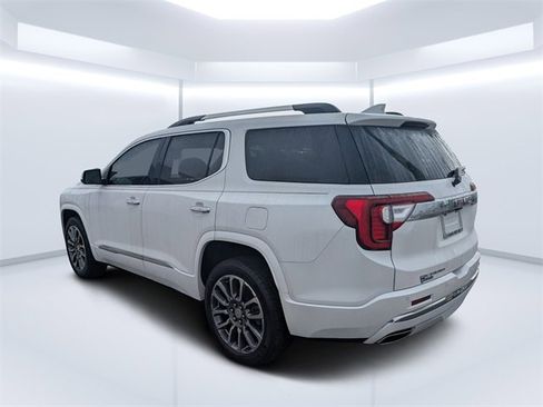 Used 2021 GMC Acadia Denali w/ Denali Technology Package image 5