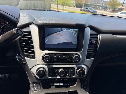 Used 2017 GMC Yukon SLT RWD image 30