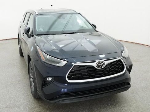New 2026 Toyota Highlander XLE image 45
