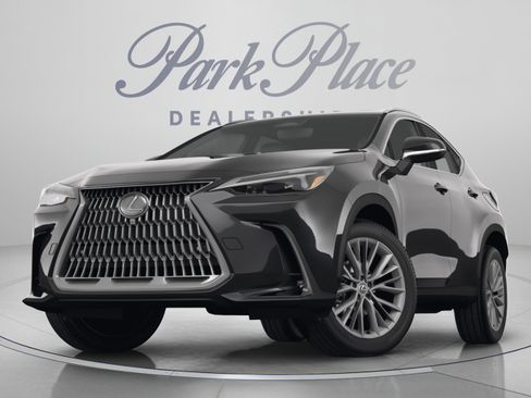 Used 2024 Lexus NX 250 FWD image 3