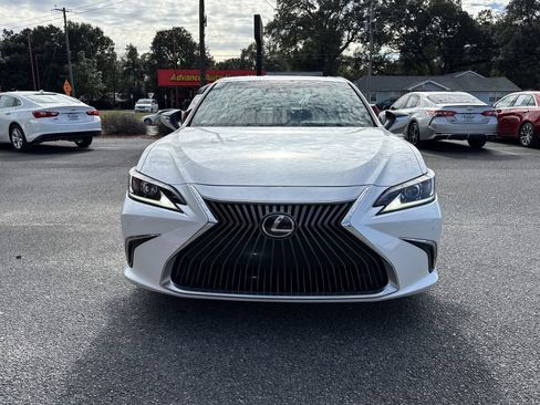 Used 2019 Lexus ES 350 350 w/ Premium Package image 8