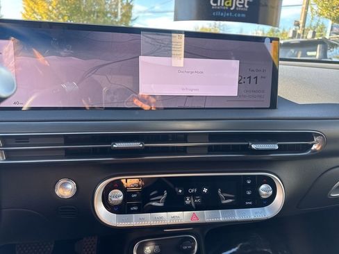 New 2026 Genesis GV60 AWD image 22