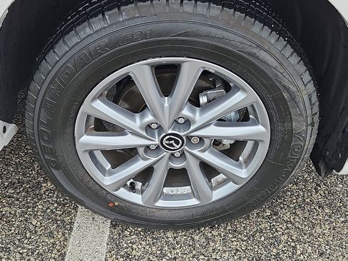 Used 2025 MAZDA CX-5 AWD 2.5 S w/ Preferred Package image 8
