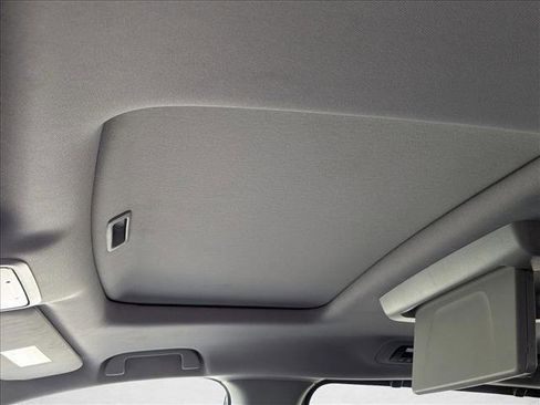 Used 2018 Honda Odyssey Elite image 15