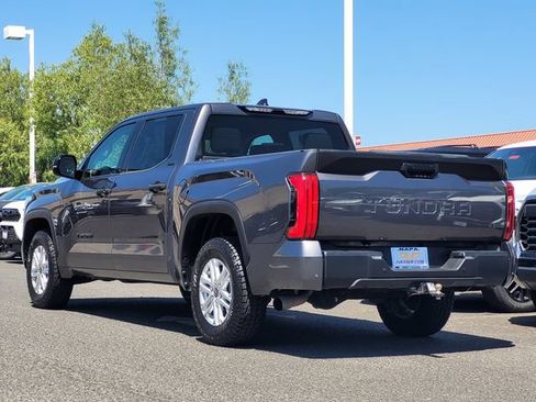 Used 2023 Toyota Tundra SR5 w/ SR5 Convenience Package RWD image 8