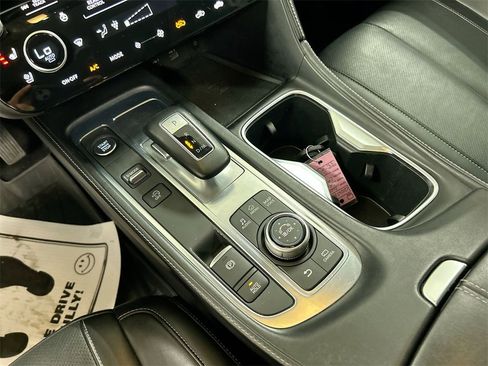 Used 2022 INFINITI QX60 Sensory w/ Cargo Package image 18