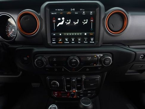 Used 2023 Jeep Gladiator Mojave w/ Trailer Tow Package image 28