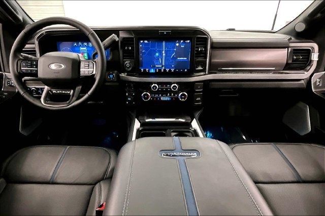 Used 2026 Ford F250 Platinum AWD/4WD image 19