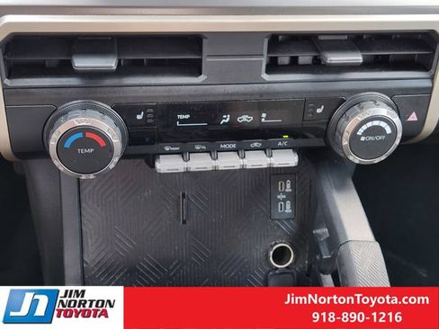 Used 2024 Toyota Tacoma SR5 AWD/4WD image 19
