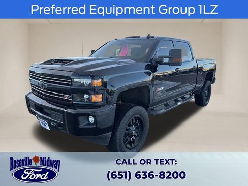 Used 2019 Chevrolet Silverado 2500 LTZ w/ Duramax Plus Package image 3