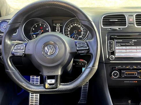 Used 2013 Volkswagen Golf R 4-Door image 28