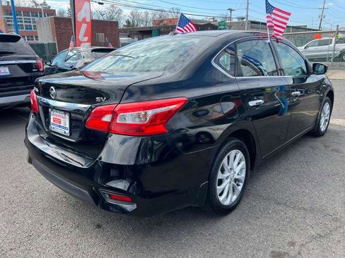 Used 2018 Nissan Sentra SV image 10