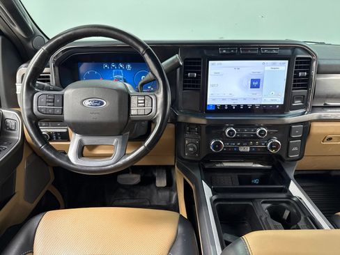 Used 2024 Ford F350 Lariat w/ Chrome Package AWD/4WD image 31