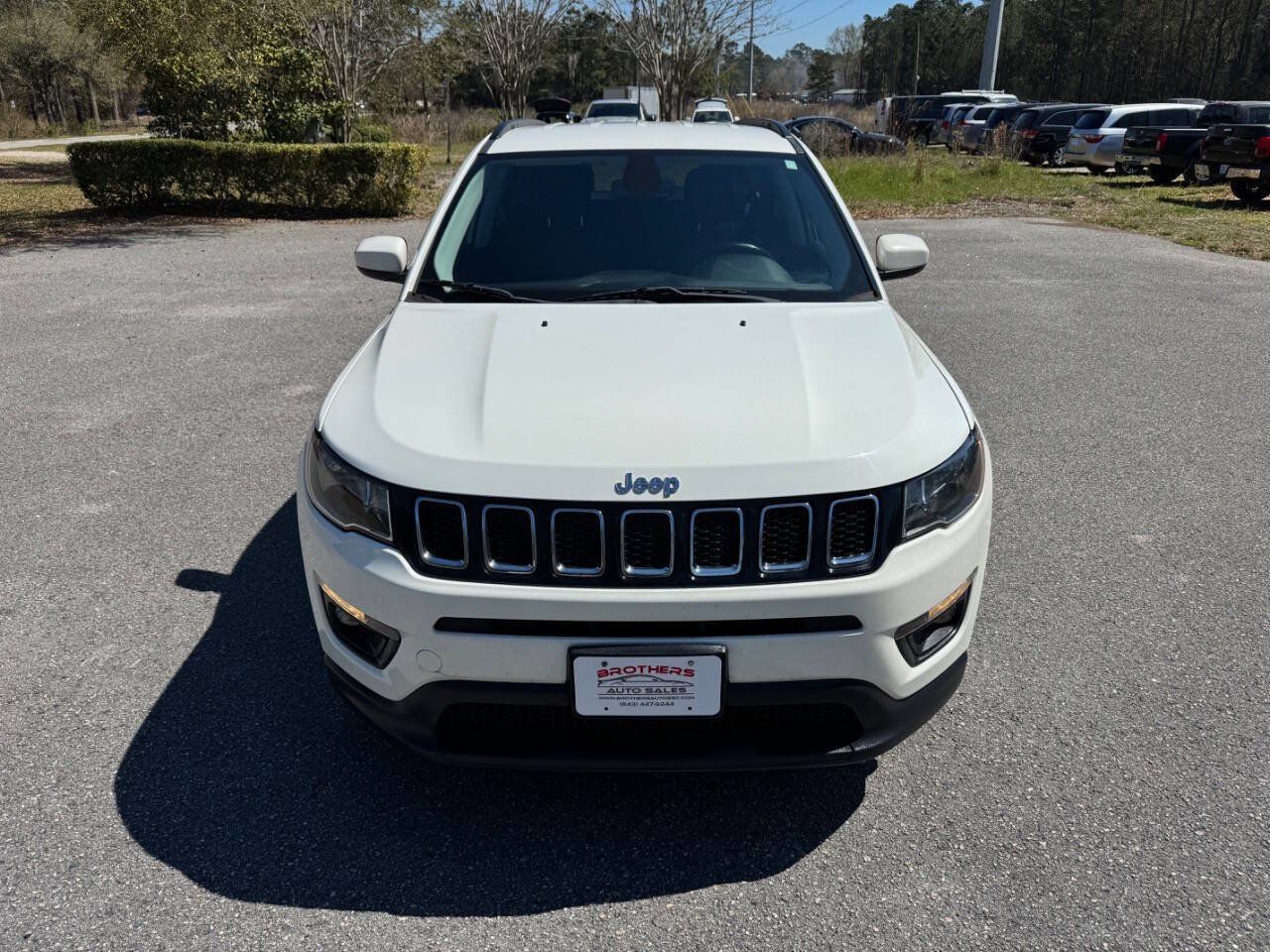Used 2019 Jeep Compass Latitude AWD/4WD image 2