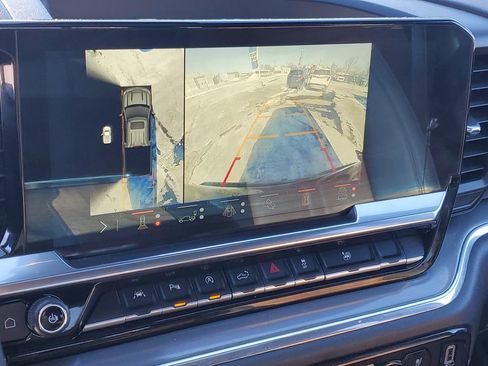 Used 2024 Chevrolet Silverado 1500 High Country w/ High Country Premium Package image 19