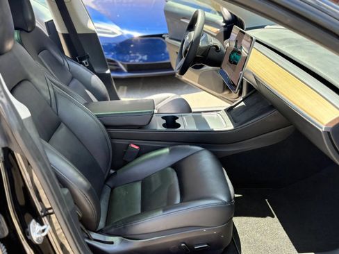 Used 2023 Tesla Model 3 Standard Range RWD image 9