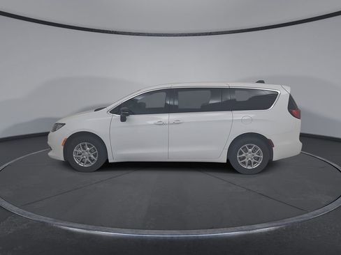 New 2026 Chrysler Voyager LX image 9