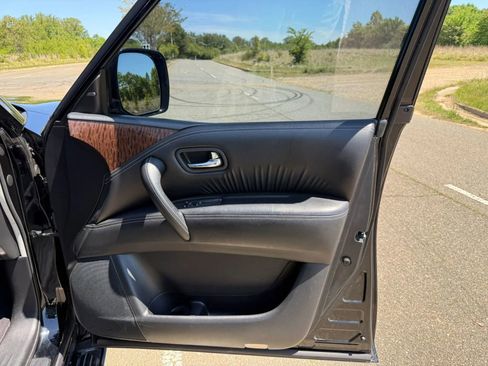 Used 2019 Nissan Armada SL w/ Premium Package AWD/4WD image 26