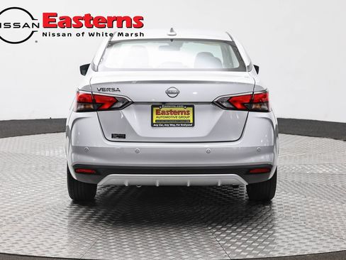 Used 2025 Nissan Versa SV FWD image 6