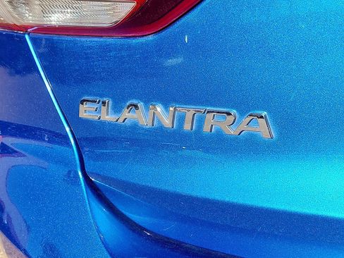 Used 2018 Hyundai Elantra SEL image 8