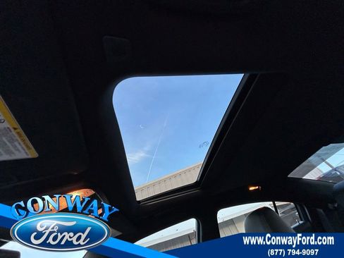 Used 2023 Dodge Charger R/T w/ Plus Group image 30