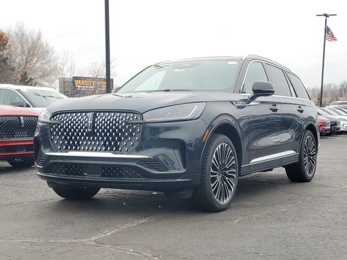 New 2026 Lincoln Aviator Black Label image 2