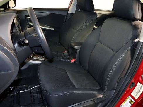 Used 2012 Toyota Corolla S FWD image 4