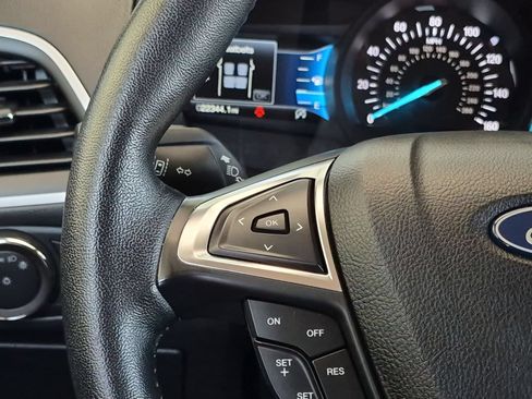 Used 2022 Ford Edge SEL w/ Convenience Package AWD/4WD image 15