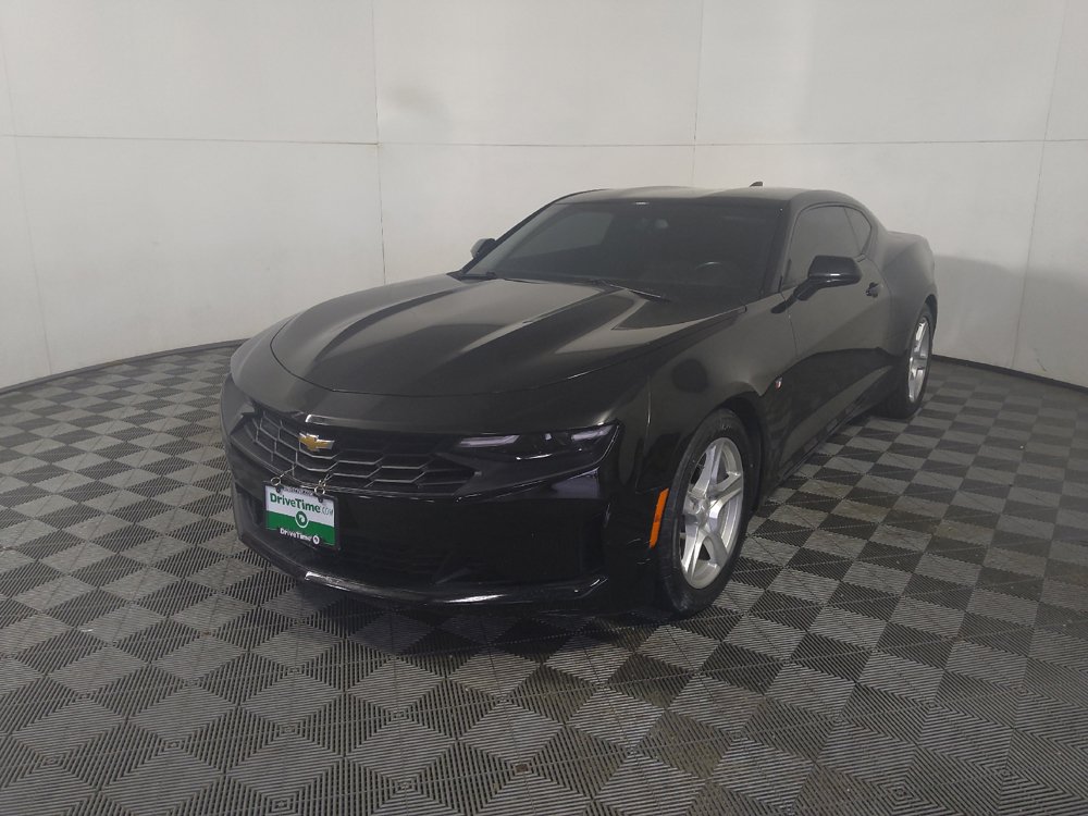 Used 2020 Chevrolet Camaro LT RWD image 15