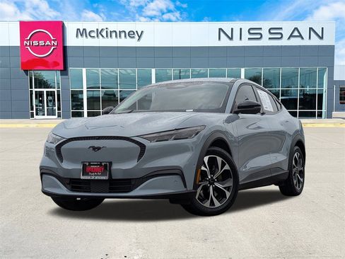 Used 2024 Ford Mustang Mach-E Select image 1