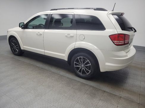 Used 2018 Dodge Journey SE w/ Blacktop Package image 3