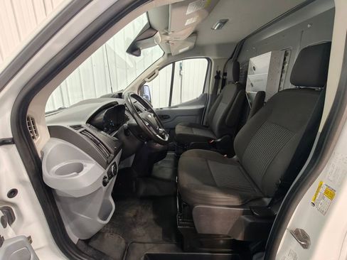 Used 2017 Ford Transit 150 130 Low Roof RWD image 31