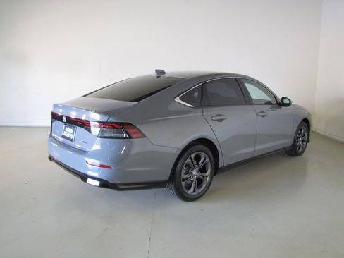 Certified 2024 Honda Accord EX-L image 25