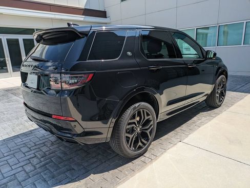 New 2026 Land Rover Discovery Sport Landmark AWD/4WD image 5