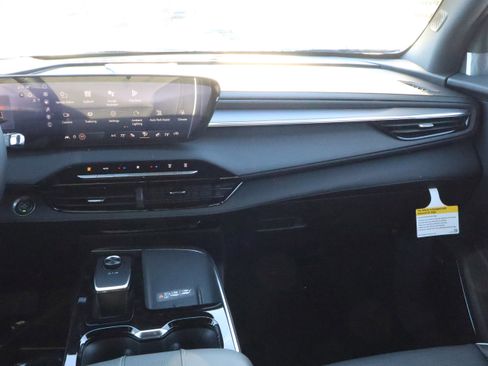 New 2026 Buick Enclave Sport Touring image 11