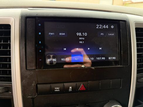 Used 2012 RAM 1500 Classic SLT image 17