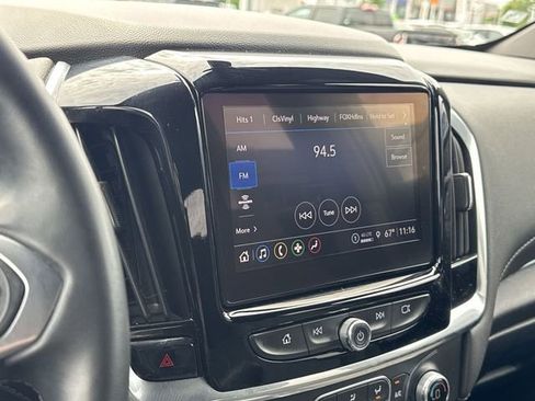 Used 2023 Chevrolet Traverse LT w/ LPO, Cargo Package AWD/4WD image 18