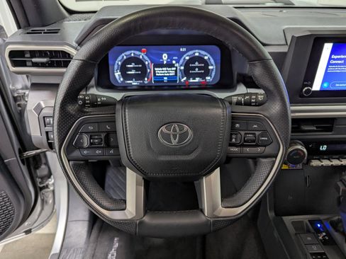 Used 2025 Toyota 4Runner TRD Sport image 16