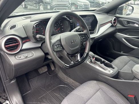 Certified 2024 Chevrolet Trax RS w/ Driver Confidence Package FWD image 10