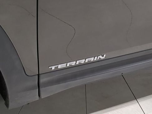 Used 2019 GMC Terrain SLE image 15