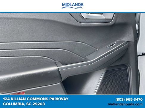 Used 2023 Ford Escape ST-Line w/ Cold Weather Package FWD image 14