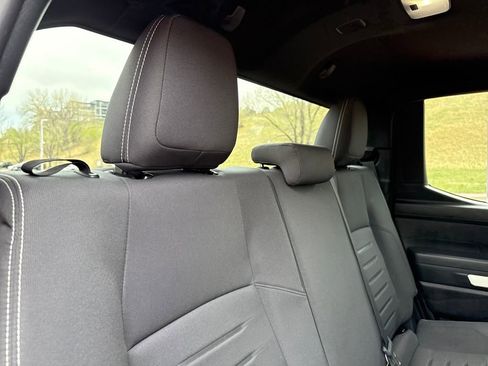 Used 2024 Toyota Tacoma TRD Off-Road image 23