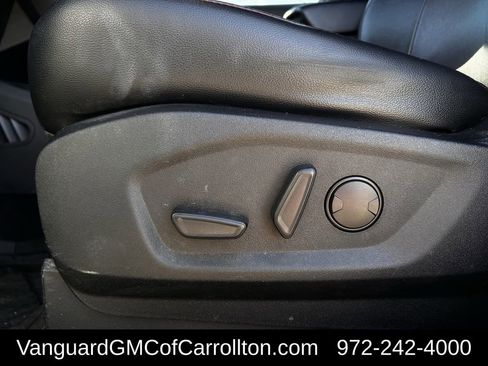 Used 2020 Ford Edge Titanium w/ Equipment Group 301A image 25