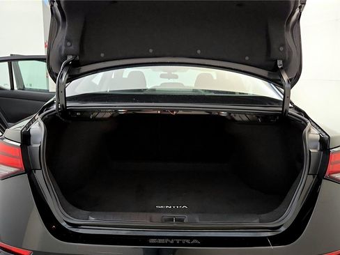 Used 2024 Nissan Sentra SV image 20