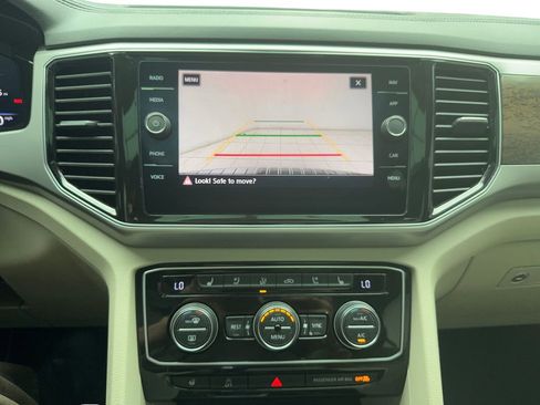 Used 2019 Volkswagen Atlas SEL Premium AWD/4WD image 44