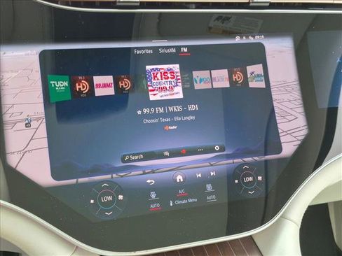 Used 2023 Mercedes-Benz EQS 580 4MATIC SUV image 12